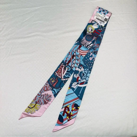 Hermes De l'Ombrelle aux Duels Twilly Scarf in Bleu Moyen / Rose Pale - Picture 1 of 4